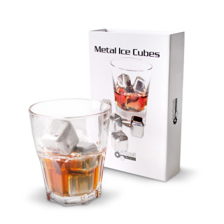 Kovové kostky ledu do whisky