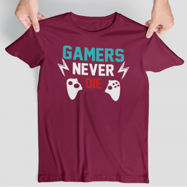 Tričko "Gamers never die"