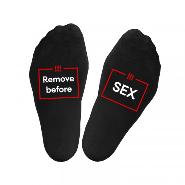 Ponožky s potiskem na spodní straně "Remove before sex"