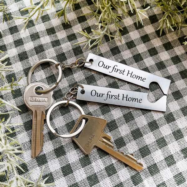 Sada klíčenek "Our first home"