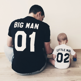 Set triček „Big Man and Little Man“ s vybranými čísly