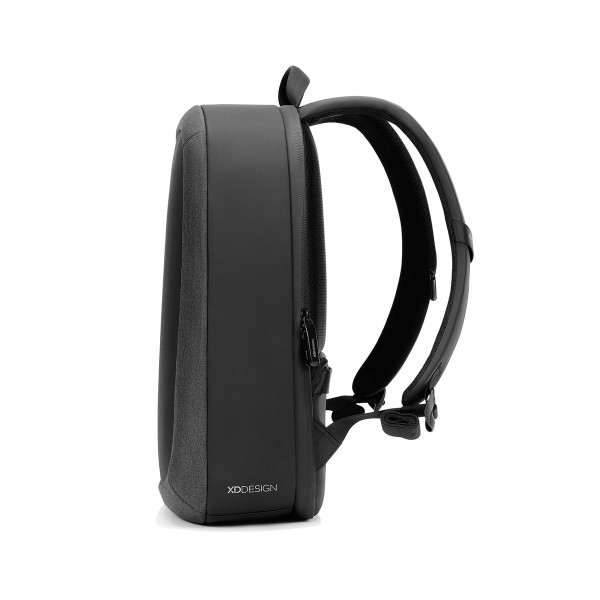 Batoh s ochranou proti krádeži "Bobby Edge"