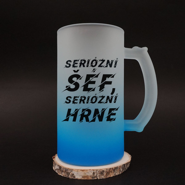 Sklenice "Seriózní šéf, seriózní hrnek“